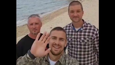 VELIKI SRCE SRPSKIH POLICAJACA: Krenuli na hododžašće od Hrama Svetog Save do Hilanda za decu leptire