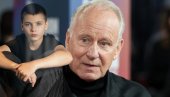 SAM JE I IZOLOVAN, NEMA PRIJATELJE - PATI: Sina legendarnog glumca maltretiraju u školi – zato što mu je on otac