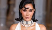 KIM KARDAŠIJAN ČASTILA SEBE ZA 45. ROĐENDAN: Potrošila 7 miliona dolara (VIDEO)