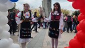 НАЈЛЕПШЕ СЛИКЕ ИЗ СРБИЈЕ: Деца улепшала скупове грађана против блокада (ВИДЕО/ФОТО) НАЈЛЕПШЕ СЛИКЕ ИЗ СРБИЈЕ: Деца улепшала скупове грађана против блокада (ВИДЕО/ФОТО)