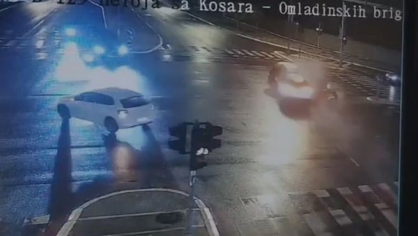 ЕВО КОЛИКА КАЗНА ЧЕКА ВОЗАЧА АУДИЈА: Усмртио трочлану породицу на Новом Београду ЕВО КОЛИКА КАЗНА ЧЕКА ВОЗАЧА АУДИЈА: Усмртио трочлану породицу на Новом Београду