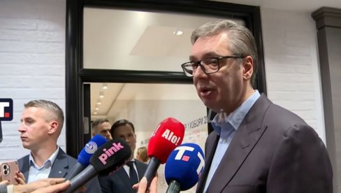 ВУЧИЋ ОДГОВОРИО НА ОПТУЖБЕ ИЗ ЦРНЕ ГОРЕ: Села Кавачи и Шкаљари нису у Србији, не убијамо ми по њиховој земљи него они по нашој ВУЧИЋ ОДГОВОРИО НА ОПТУЖБЕ ИЗ ЦРНЕ ГОРЕ: Села Кавачи и Шкаљари нису у Србији, не убијамо ми по њиховој земљи него они по нашој
