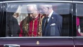 СВИ СЕ СМЕЈАЛИ У ВАТИКАНУ Чули шта је Краљ Чарлс рекао: Сигурно добијате много домаћих задатака