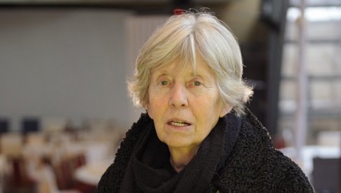 ЛАКО САМ УЛАЗИЛА У ИНТИМНЕ ОДНОСЕ И АВАНТУРЕ: Ева Рас открила највећу интиму - Мајка је била очајна, сматрала ме шљамом ЛАКО САМ УЛАЗИЛА У ИНТИМНЕ ОДНОСЕ И АВАНТУРЕ: Ева Рас открила највећу интиму - Мајка је била очајна, сматрала ме шљамом
