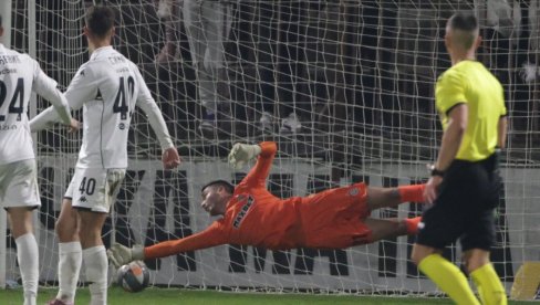 A POSLE ŠAMARA PARTIZANU U ŠAPCU! Oglasio se heroj Mačve i pobedu posvetio pokojnom dedi, legendi Crvene zvezde A POSLE ŠAMARA PARTIZANU U ŠAPCU! Oglasio se heroj Mačve i pobedu posvetio pokojnom dedi, legendi Crvene zvezde