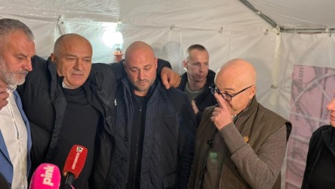 СНАГА ЈУНАЧКА: Прва изјава Милана кога је упуцао блокадер СНАГА ЈУНАЧКА: Прва изјава Милана кога је упуцао блокадер