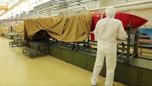 ТРАМПОВА “ЗЛАТНА КУПОЛА” НЕМОЋНА Британски медији: Амерички систем противракетне одбране неће пресрести „Буревестник“ (ВИДЕО) ТРАМПОВА “ЗЛАТНА КУПОЛА” НЕМОЋНА Британски медији: Амерички систем противракетне одбране неће пресрести „Буревестник“ (ВИДЕО)