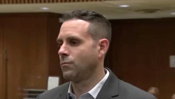 ПРОДУЦЕНТ ОСУЂЕН НА 146 ГОДИНА ЗАТВОРА:  Проглашен кривим за смрт две жене, као и за низ сексуалних напада (ВИДЕО) ПРОДУЦЕНТ ОСУЂЕН НА 146 ГОДИНА ЗАТВОРА:  Проглашен кривим за смрт две жене, као и за низ сексуалних напада (ВИДЕО)