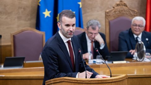 ЕВО ШТА ПИШЕ У ДОКУМЕНТУ: Спајић одбио иницијативу о српском језику, држављанству и тробојци