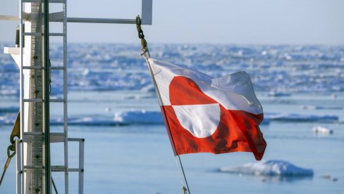 МОЋНА КОАЛИЦИЈА ПРОТИВ ТРАМПА ЗБОГ ГРЕНЛАНДА Британски медији откривају: У току су преговори о слању авиона у случају окупације САД