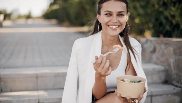 Савремена жена између здравља и лепоте: Како пронаћи праву меру