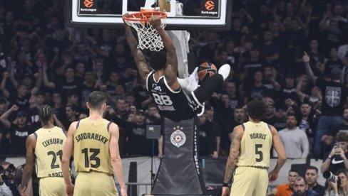 PRENOS, PARTIZAN - BARSELONA: Crno-beli prosuli prednost, opet kobna treća četvrtina  (FOTO) PRENOS, PARTIZAN - BARSELONA: Crno-beli prosuli prednost, opet kobna treća četvrtina  (FOTO)