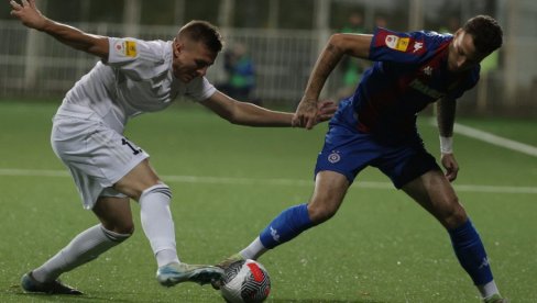 ПРЕНОС, ЧУКАРИЧКИ - ПАРТИЗАН: Нови гол на Бановом брду (ВИДЕО) ПРЕНОС, ЧУКАРИЧКИ - ПАРТИЗАН: Нови гол на Бановом брду (ВИДЕО)