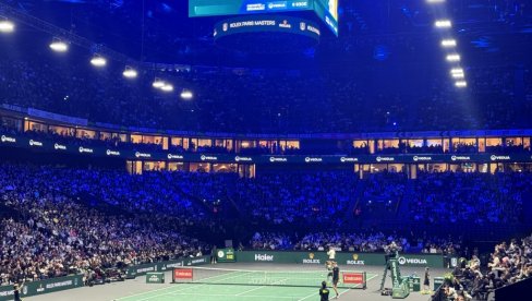 ITALIJAN NA KANAĐANINA: Janik Siner i Feliks Ože Alijasim jedva čekaju veliko finale pariskog mastersa