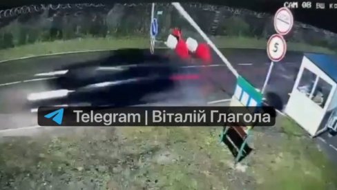 МОБИЛИСАНИ УКРАЈИНСКИ ВОЈНИК ПОБЕГАО У МАЂАРСКУ: Пробио рампе на граници, појавио се снимак (ВИДЕО)