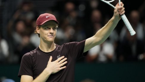 SEZONA NIJE ZAVRŠENA, ALI HOĆU DA UŽIVAM U TITULI: Janik Siner srećan zbog pariskog prvenca