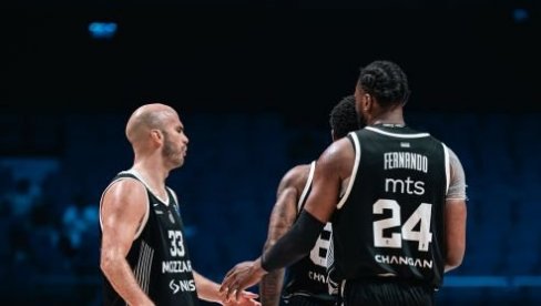 PRENOS, OLIMPIJAKOS - PARTIZAN: Upalila se crno-bela mašina