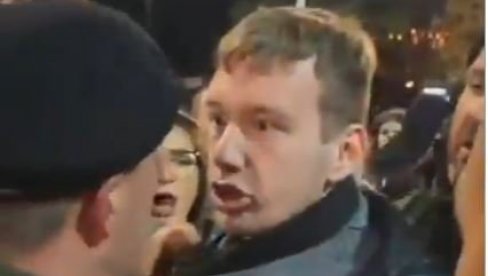 TUČA MEĐU BLOKADERIMA: Lažni veterani se sukobili sa lažnim nobelovcima (VIDEO)