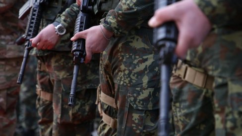 Ови дефинитивно спремају напад на Србију!