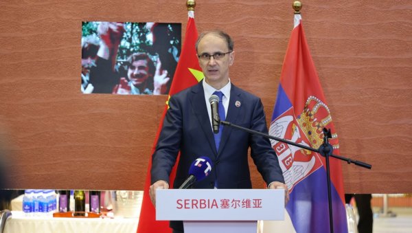 ПОСЛЕДЊИ ДАН РАДНЕ ПОСЕТЕ: Мацут и Месаровић сутра са кинеским компанијама у Шангају