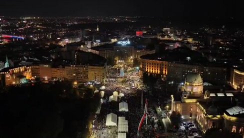 ВУЧИЋ ОДГОВОРИО НА УВРЕДЕ БЛОКАДЕРА: Чини ми се да грађани Србије заслужују више од овога што сте им понудили