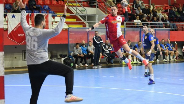 ДА НАСТАВЕ ПОБЕДНИЧКИ НИЗ : Рукометаши Војводине сутра гости Партизану у дербију