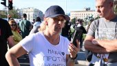 ДИЈАНА ХРКА ПОНОВО ПРИМЉЕНА У БОЛНИЦУ: Након примања инфузије напустила просторије медицинске установе