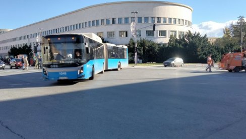 AUTOBUSI VOZE KAO NEDELJOM : Red vožnje JGSP „Novi Sad“ za Dan primirja
