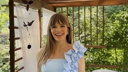 ПОРОДИЛА СЕ ВОДИТЕЉКА РТС: Сину дала старословенско име