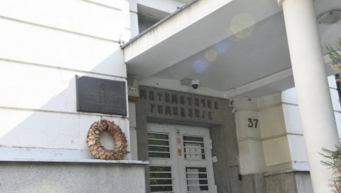 ТИМ МАТЕМАТИЧКЕ ГИМНАЗИЈЕ У БЕОГРАД: Победник највећег европског такмичења у физици у Прагу