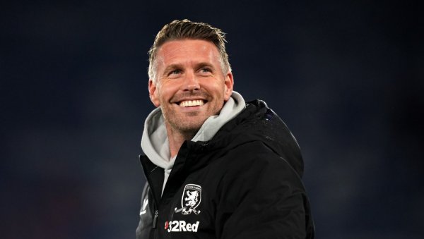 НАЈЛОШИЈА ЕКИПА ПРЕМИЈЕР ЛИГЕ ИМА НОВОГ ТРЕНЕРА: Енглески стручњак сео на клупу Вукова