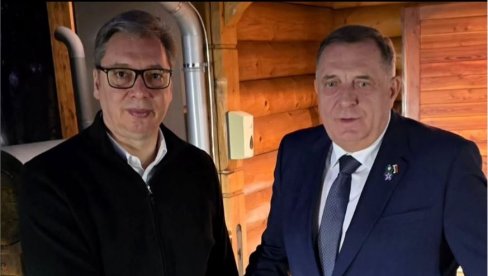VUČIĆ SA DODIKOM: Dobar razgovor o svim važnim regionalnim i pitanjima od značaja za budućnost srpskog naroda (FOTO)