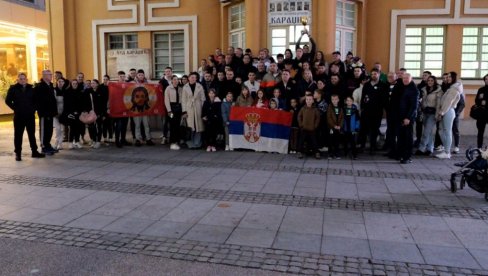 DOČEK ZA EVROPSKOG ŠAMPIONA U LOZNICI: Slavlje za Rastka Simića