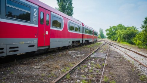 ZAPOČETA PROCEDURA ZA VRAĆANJE U ŽIVOT 53 KILOMETRA KOLOSEKA KOJI POVEZUJE VRBAS I SOMBOR   Državni značaj otpisane pruge