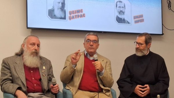 ЗАПАД СЕ ПОНАША КАО БЕСАН ПАС! Западне силе  не могу да победе у руско-украјинском окршају, али  чине све да избегну пораз