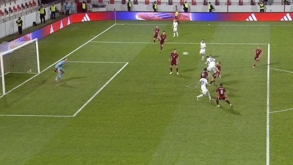 КАКВЕ ИЗМЕНЕ ВЕЉКА ПАУНОВИЋА: Александар Станковић донео преокрет Србији против Летоније (ВИДЕО)