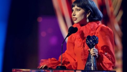 ЛЕЈДИ ГАГА ИСКРЕНО О МЕНТАЛНИМ СЛОМОВИМА: Осећам се заиста срећно што сам жива