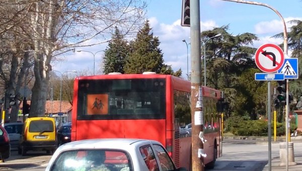 ЈАВНА НАБАВКА: Тражи се превозник за децу и личне пратиоце