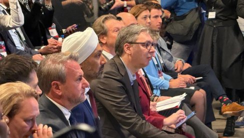 VUČIĆ NA POSLOVNOJ KONFERENCIJI BUILDING FUTURES (VIDEO)