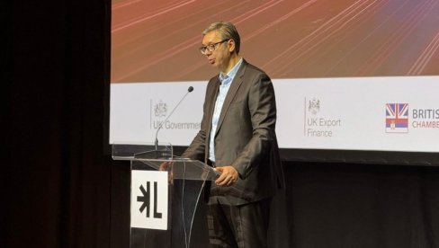 ПОСЛОВНА КОНФЕРЕНЦИЈА У ЛОЖИОНИЦИ: Председник Вучић се обраћа на скупу Building Futures (ВИДЕО)