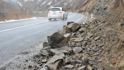 OPREZ KROZ KLISURU: Česti odroni na Ibarskoj magistrali od Kraljeva do Raške