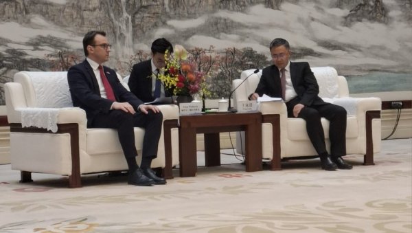 ПЕТКОВИЋ У ХЕБЕЈУ: Јачање партијске сарадње и нови импулс односима Србије и Кине