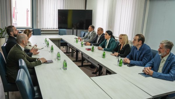 МИНИСТАР ЗУКОРЛИЋ У ЛОЗНИЦИ: Све за суживоз