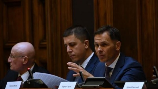 ЗАКОНИ ВЕОМА ВАЖНИ ЗА ДРЖАВУ Мали: Пакет реформских мера у области дигитализације олакшаће пословање привреде