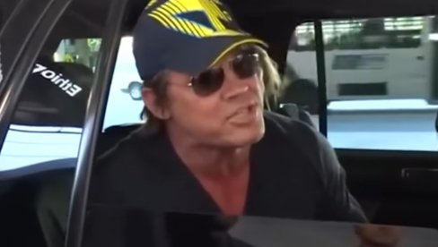 OTAC I BRAT SU MU MILIONERI, MAĆEHA MU JE LEGENDA, ON ZAVRŠIO NA ULICI: Svi se neubedljivo pravdaju, a on je u sve gorem i gorem stanju