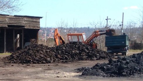 ИНВАЛИДИ РАДА: Већ наручују угаљ за наредну годину