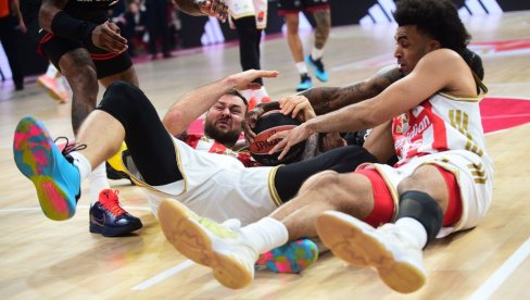 EVROLIGA DONELA ODLUKU: Poznato ko sudi na utakmici Olimpijakos - Crvena zvezda