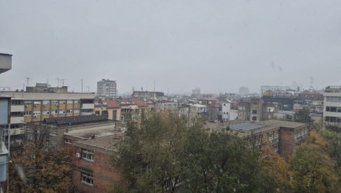 POČEO SNEG U BEOGRADU: Pahulje provejavaju delovima prestonice (VIDEO)