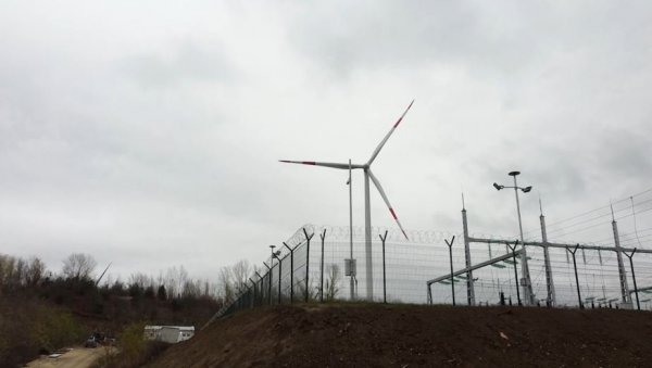 ПРВИ ВЕТРО МЕГАВАТИ ИЗ КОСТОЛЦА: ЕПС почео да прави струју из ветра