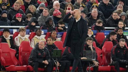 ТРЕНЕР НАПУСТИО ЛИВЕРПУЛ: Најновије вести из Премијер лиге